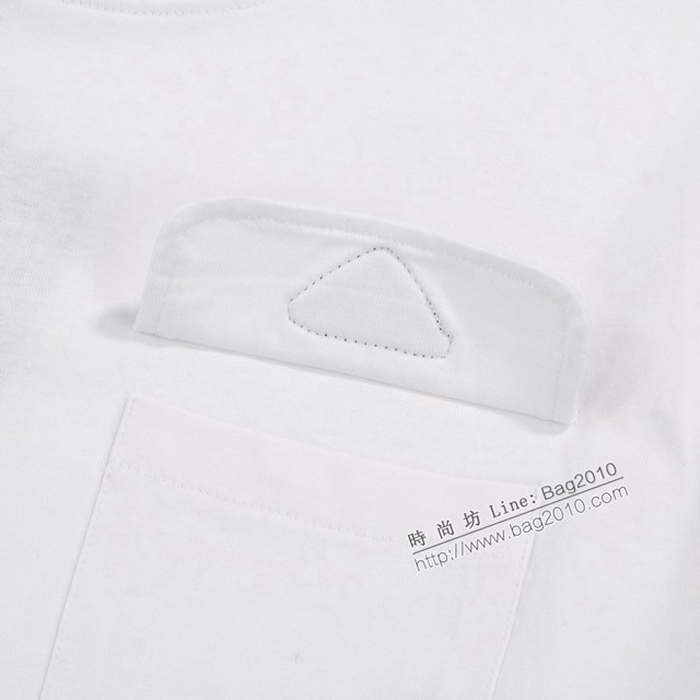 Prada專櫃普拉達2023SS新款刺繡三角標T恤 男女同款 tzy2818